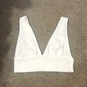Cute bralette 🤍 NEVER WORN